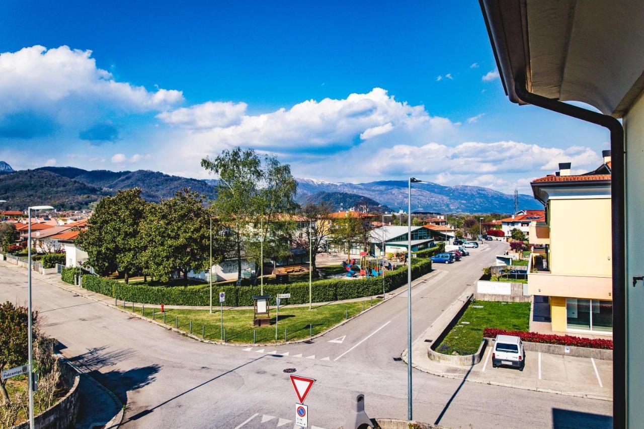 Appartamento Borgo Peschiere Maniago Εξωτερικό φωτογραφία
