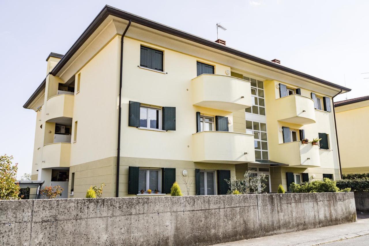 Appartamento Borgo Peschiere Maniago Εξωτερικό φωτογραφία
